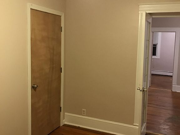 Bedroom/office/sunroom