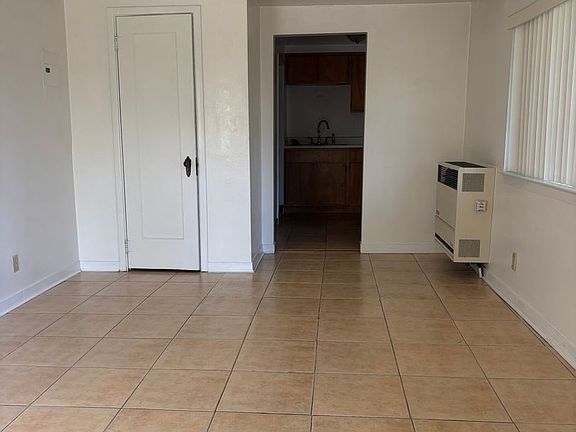 5th image of 210 Gossonia Park #4