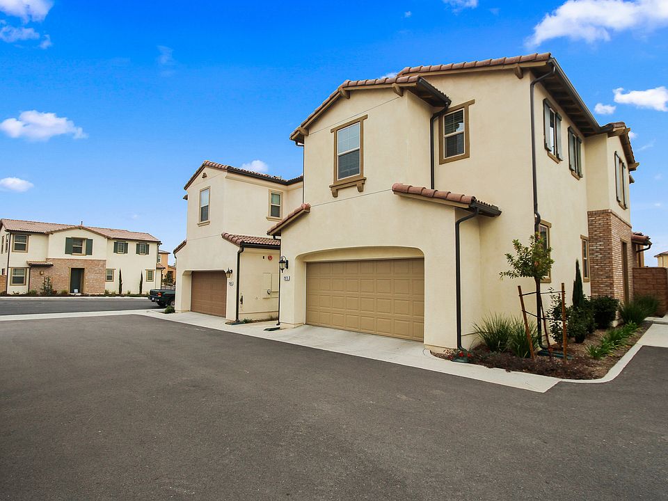1st image of 2975 Villa Catalonia Cir
