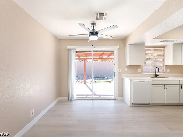 8813 Pavia Dr — Photo 8