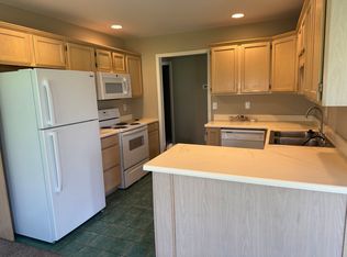 1275-1277 W Bridgewood Place, Nixa MO 65721, Nixa, MO 65714