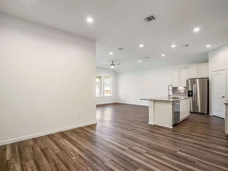 922 Youth Water Rd — Photo 9