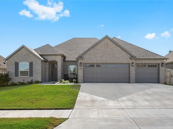 417 S Emerald Woods Run, Farmington, AR 72730