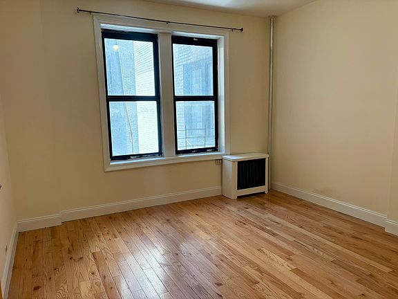 5th image of 57 Cooper St #2