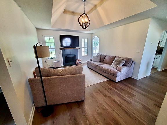 3rd image of 5109 Branch Point Dr
