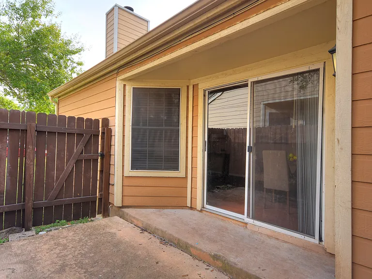 Ranchstone Garden Homes — Photo 28