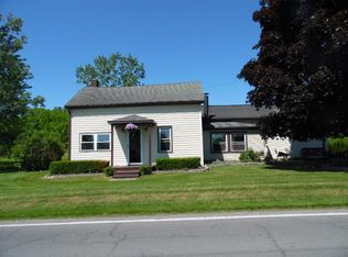 592 Gravel Rd, Seneca Falls, NY 13148