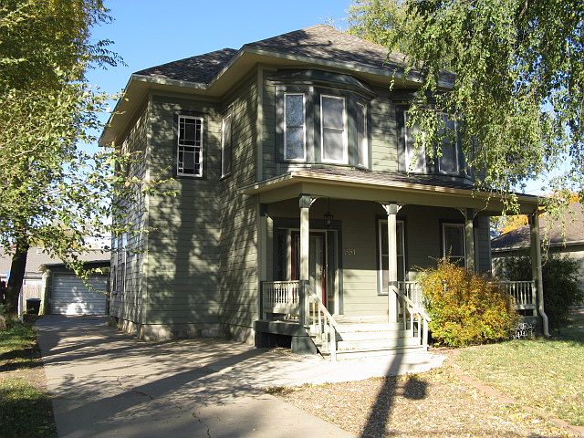 1st image of 331 E Cloud St