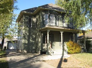 331 E Cloud St, Salina, KS 67401