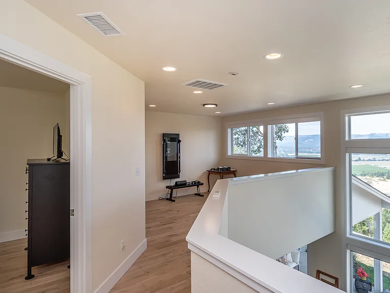 355 Ridgecrest Dr — Photo 27