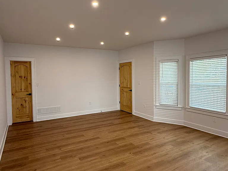 1577 Belmar Rd #1 — Photo 2