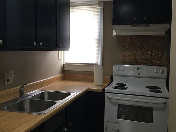 3rd image of 3706 E North St Unit 1E