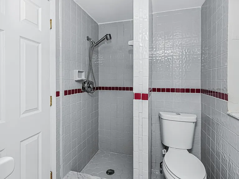 1887 Sunset Pl — Photo 12