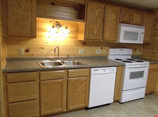 32C Stagecoach Rd, Unity, ME 04988