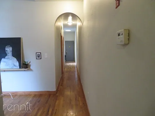 Rented by Rennit Inc. | media 35