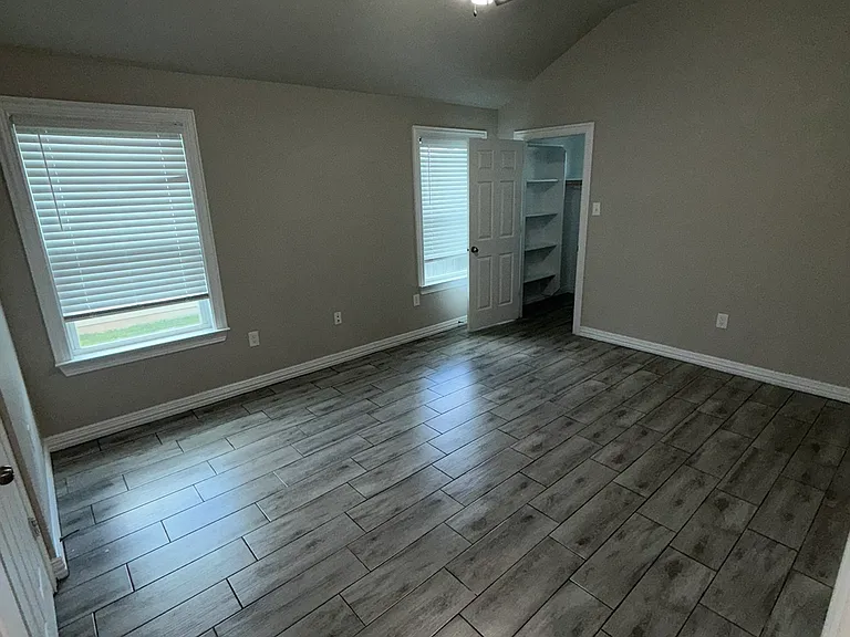 3334 Addison Way — Photo 10