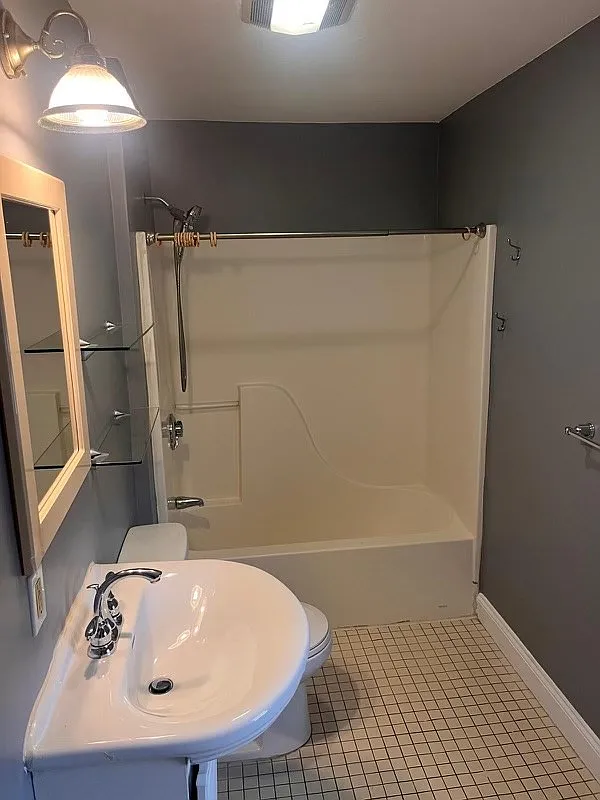 1 bed, 1.0 bath, 750 sqft, $1,850 — Photo 2