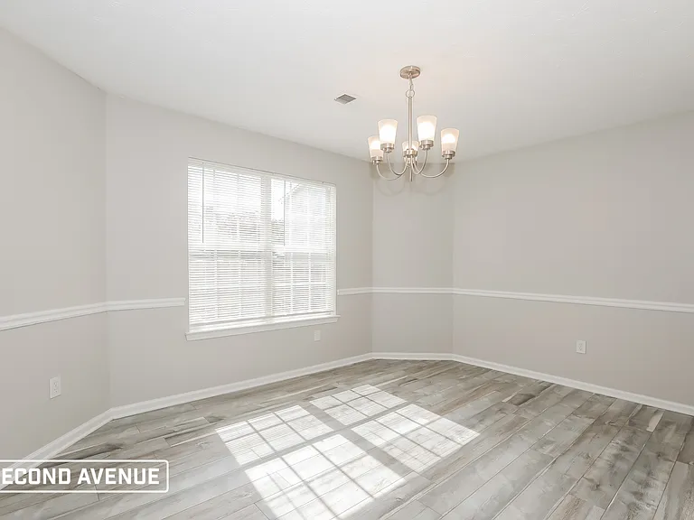 1387 Cater Ln — Photo 5
