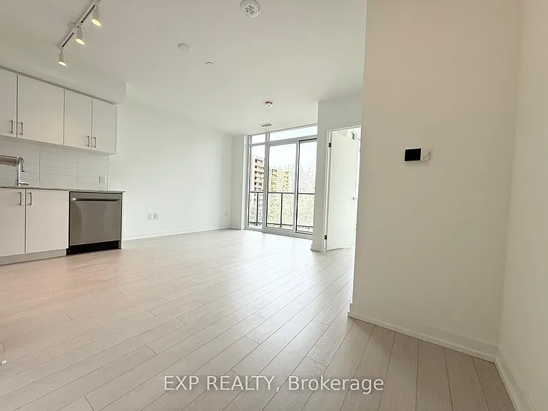 4010 Eglinton Ave W #603 — Photo 10