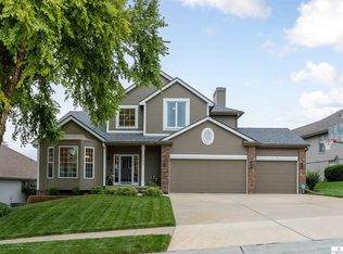 17323 Poppleton Ave, Omaha, NE 68130