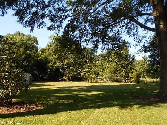4th image of 115 Dillard Ct