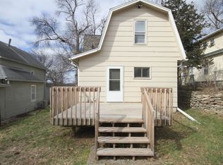 3137 8th St, Des Moines, IA 50313