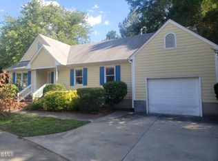 115 Weatherhill Poin, Carrboro, NC 27510