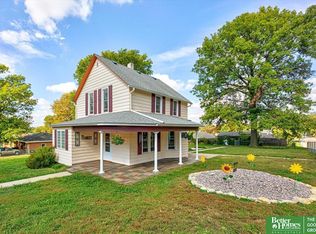 3902 Drexel St, Omaha, NE 68107