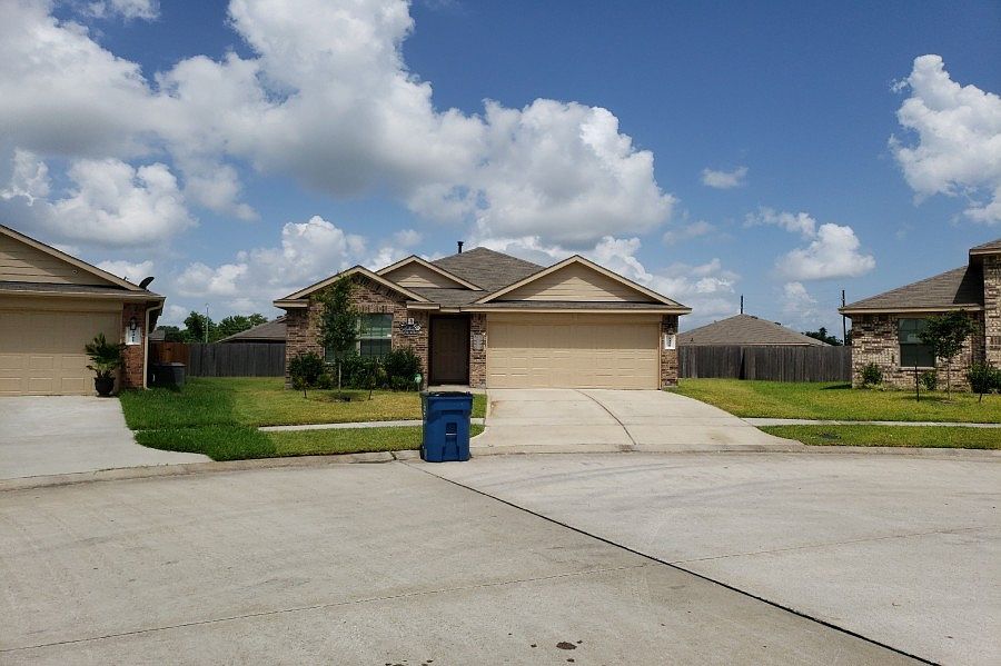 1st image of 1415 Lariat River Ct