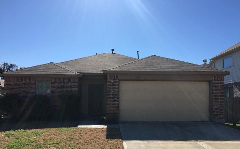 1st image of 7925 Big Oak Dr