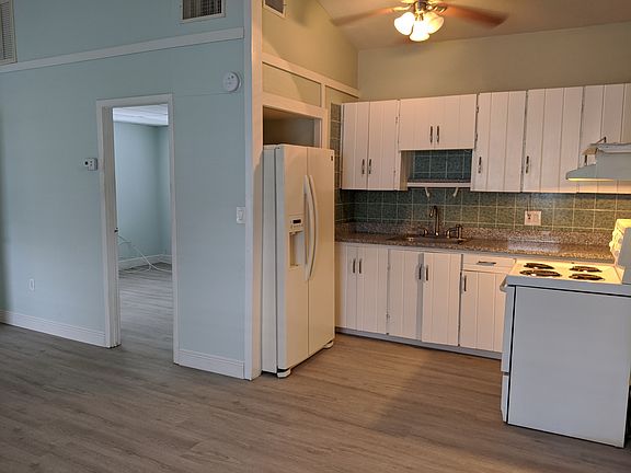 5th image of 2518 York St S #1