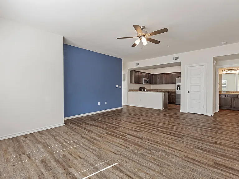 The Lofts at Valencia — Photo 54