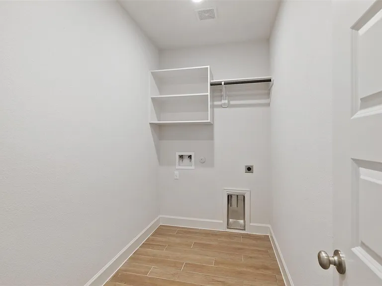 127 Plumbago Loop — Photo 24