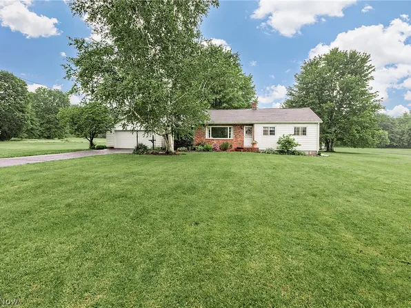 3706 New Hudson Rd, Orwell, OH 44076