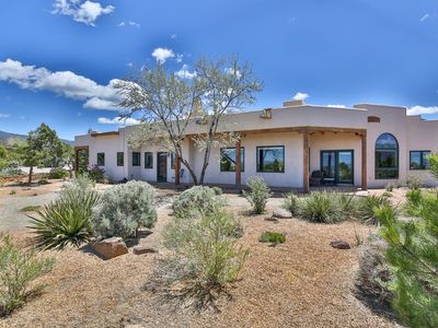 1103 Juniper Rd, Taos, NM, 87571