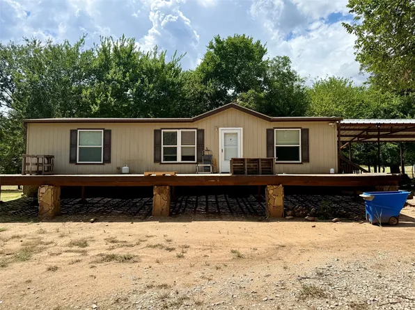 523 Billy Rd, Bowie, TX 76230