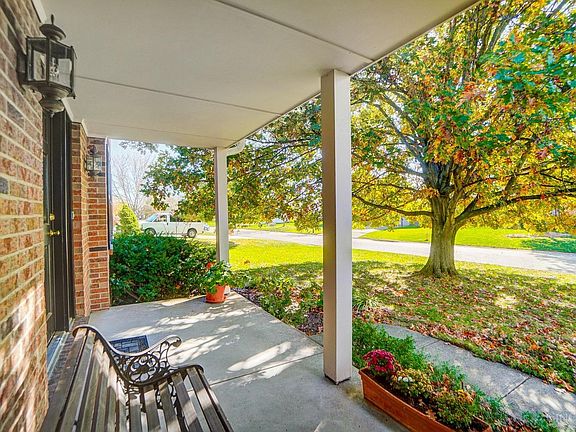 4th image of 6280 Donegal Dr