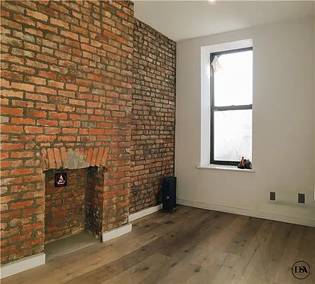 Rented by DSA Realty | media 6