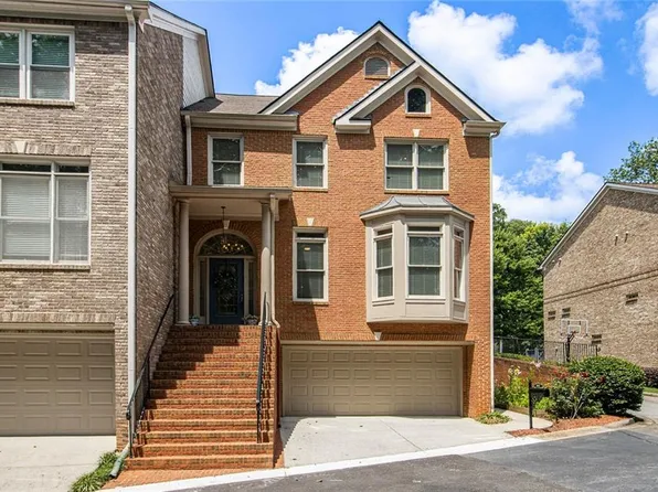 5575 Julian Pl, Sandy Springs, GA 30342