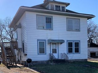 116 W Cass St, Osceola, IA 50213