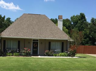 10365 Carter Hills Ave, Denham Springs, LA 70726