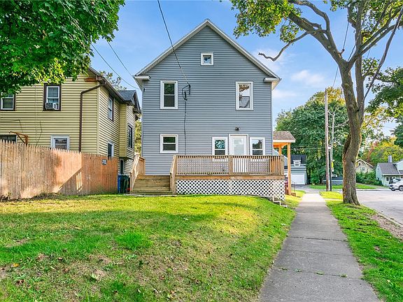 3rd image of 994 Atlantic Ave