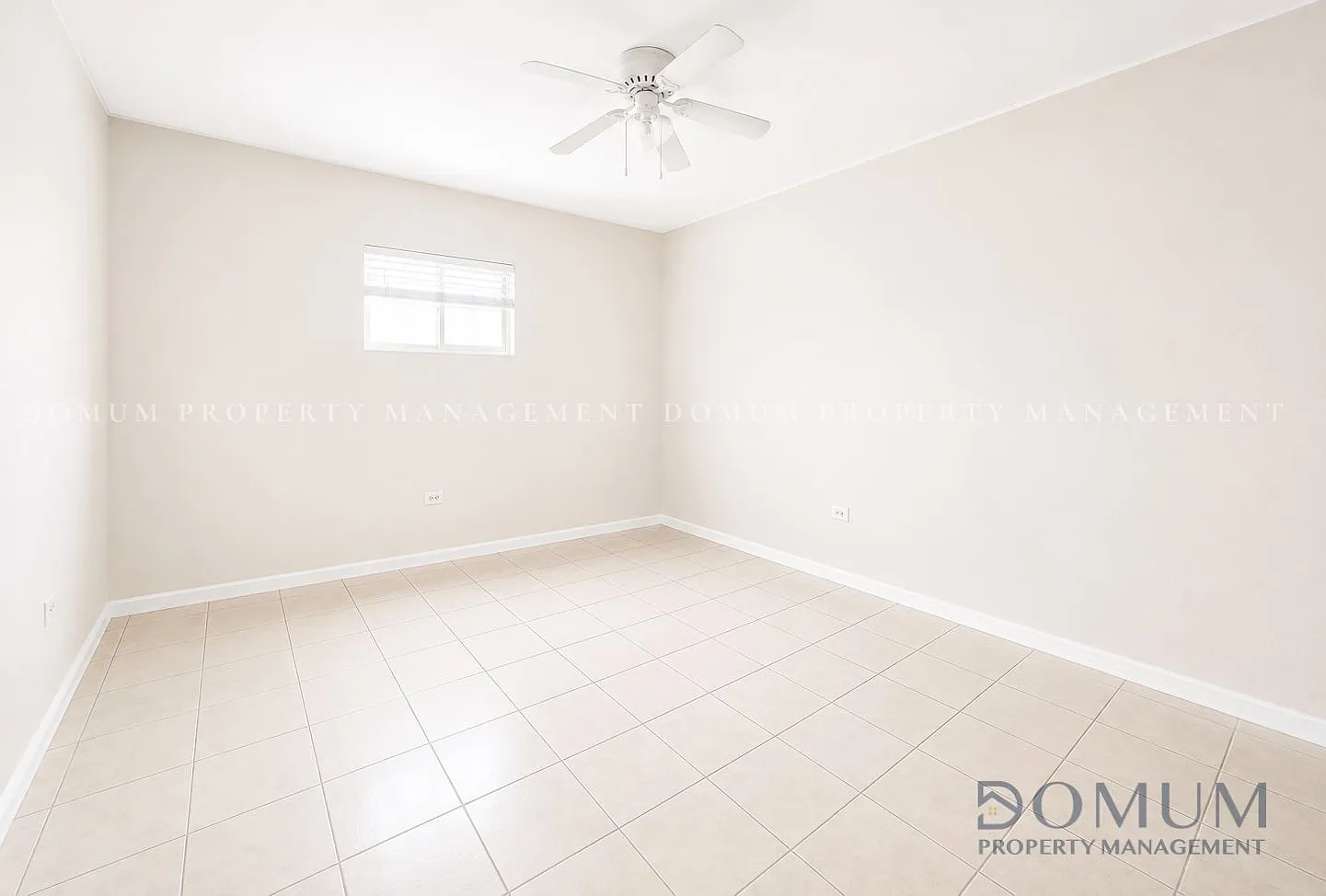 1811 Perkins Avenue - 4 — Photo 4