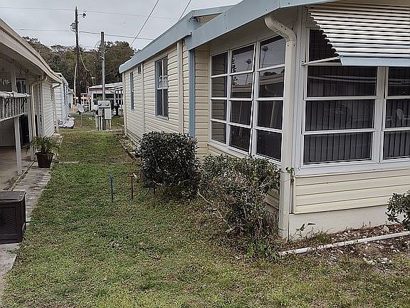 2nd image of 185 S Tara Dr