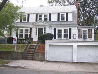 94 Sagamore Ave, Medford, MA, 02155