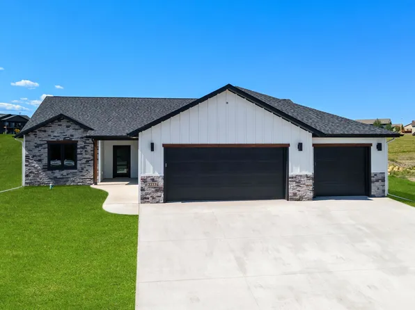 3333 Ping Dr, Rapid City, SD 57703