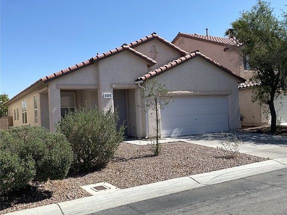 2nd image of 3426 Famiglia Dr #3426