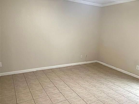 4th image of 10501 South Dr APT 265