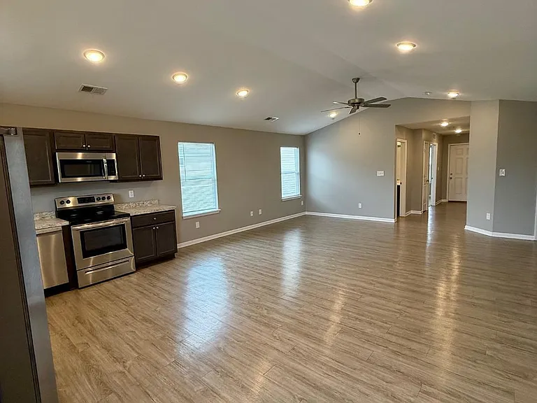 2308 Tanksley Way — Photo 11