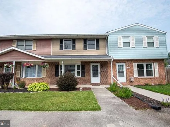 14853 Robinhood Cir, Greencastle, PA 17225